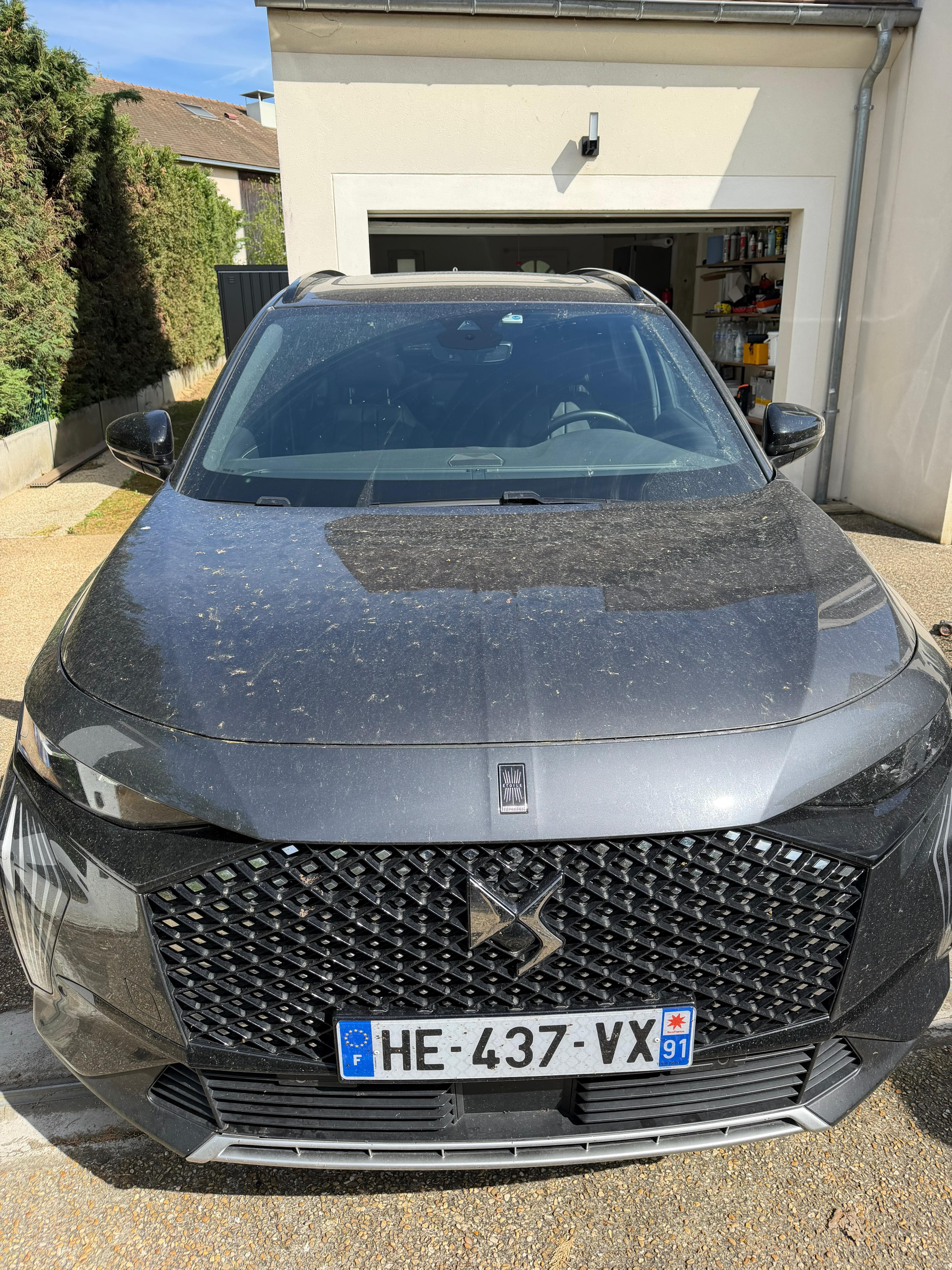 Carrosserie avant apres lavage exterieur CLEAN CARS MRQS, Avant